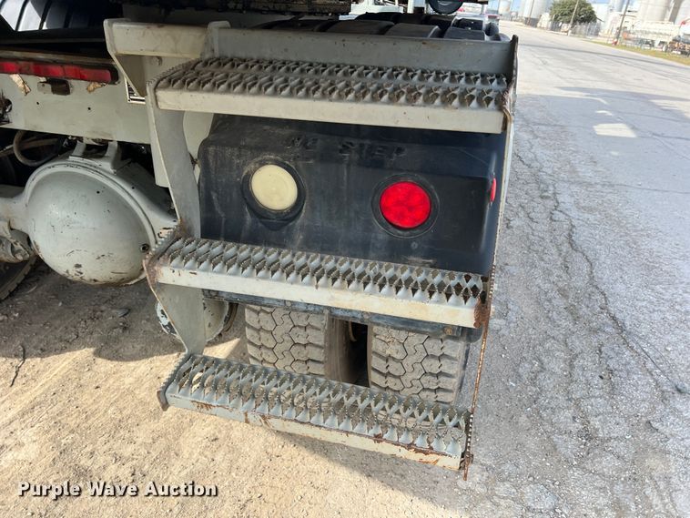 image for item DS2477 Gradall XL4100 II  wheeled excavator