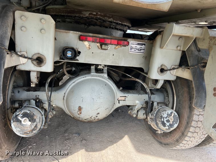 image for item DS2477 Gradall XL4100 II  wheeled excavator