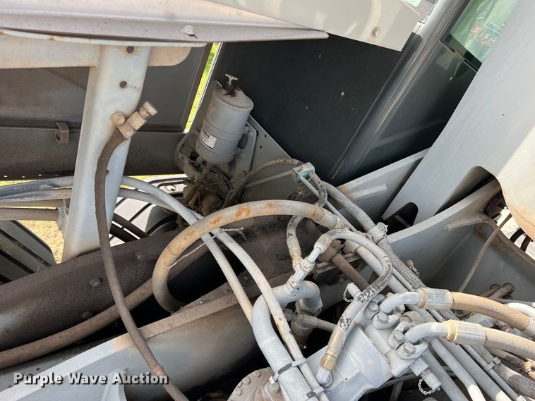 image for item DS2477 Gradall XL4100 II  wheeled excavator