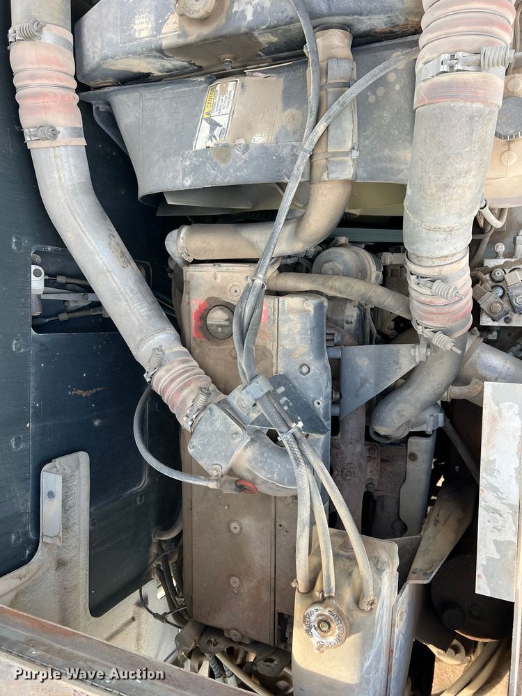 image for item DS2477 Gradall XL4100 II  wheeled excavator