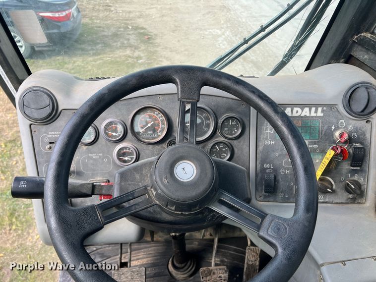 image for item DS2477 Gradall XL4100 II  wheeled excavator