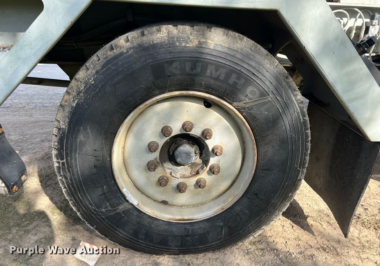 image for item DS2477 Gradall XL4100 II  wheeled excavator