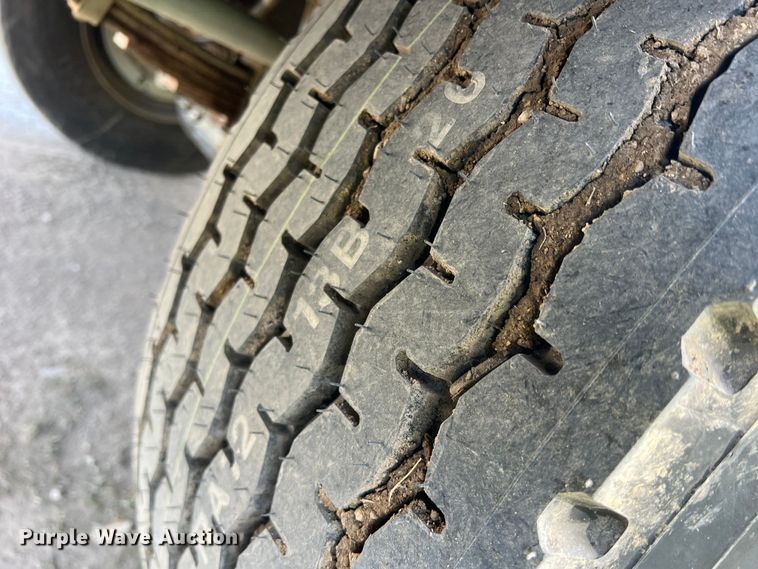 image for item DS2477 Gradall XL4100 II  wheeled excavator