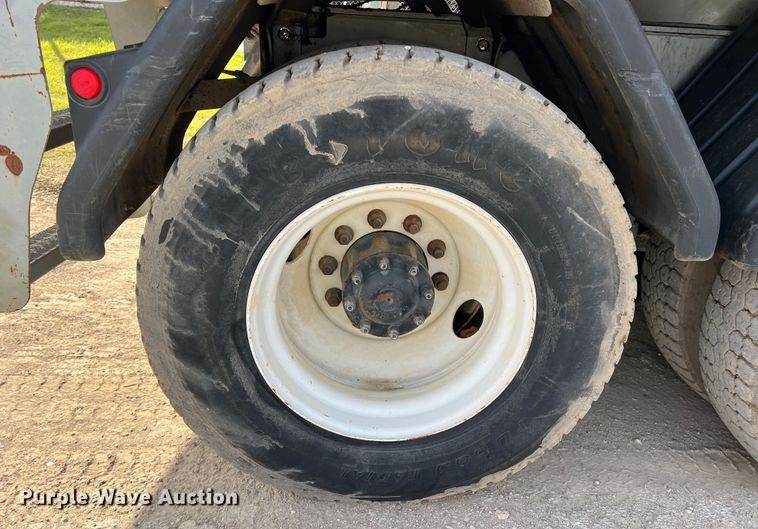 image for item DS2477 Gradall XL4100 II  wheeled excavator