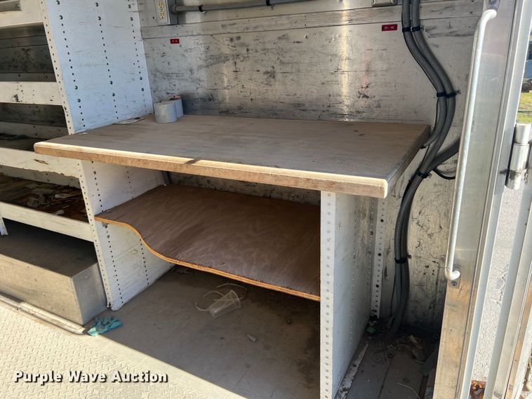 image for item DS2479 2008 Workhorse W62  delivery truck