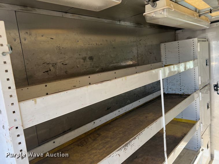 image for item DS2479 2008 Workhorse W62  delivery truck