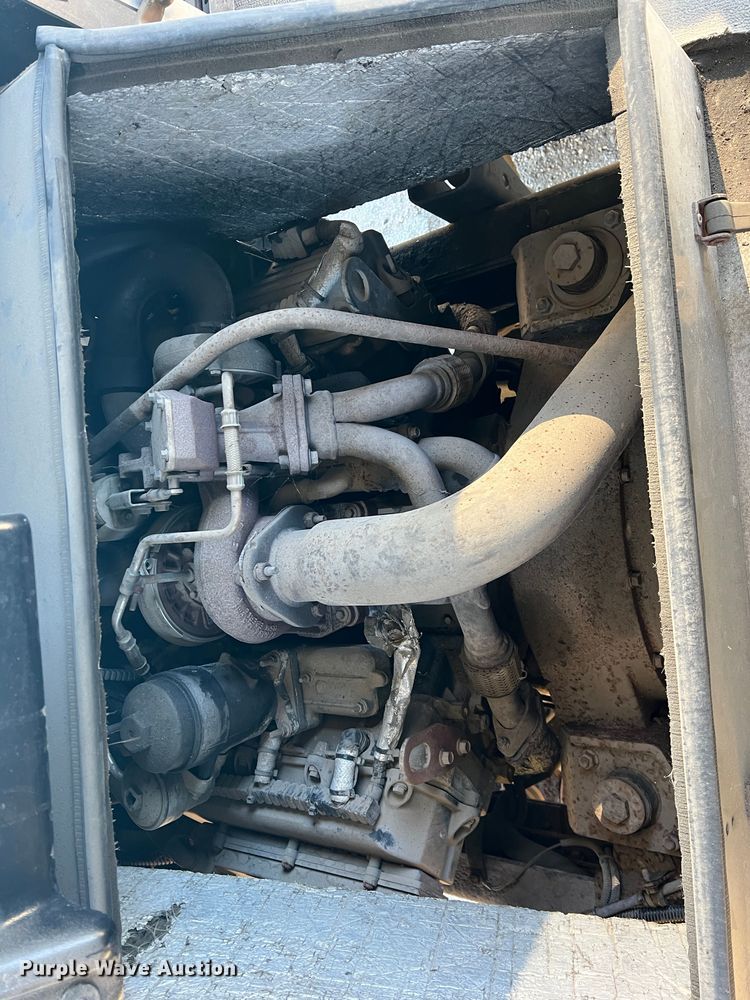 image for item DS2479 2008 Workhorse W62  delivery truck