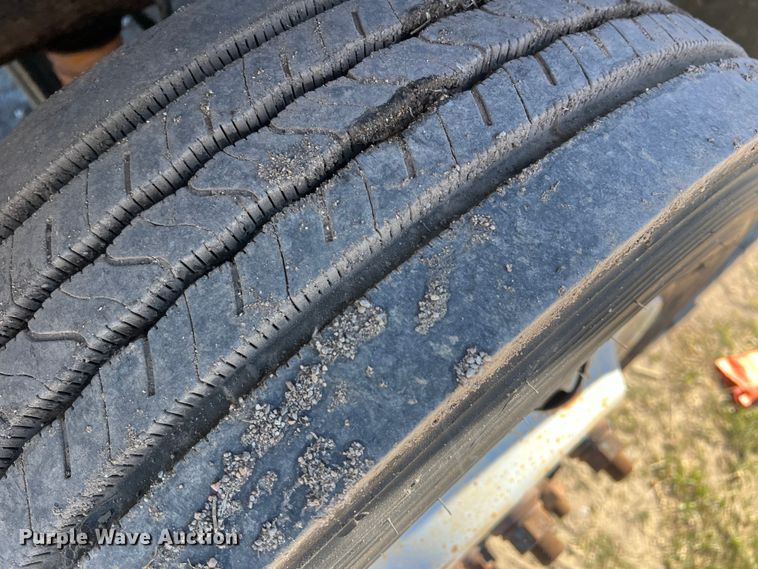 image for item DS2479 2008 Workhorse W62  delivery truck