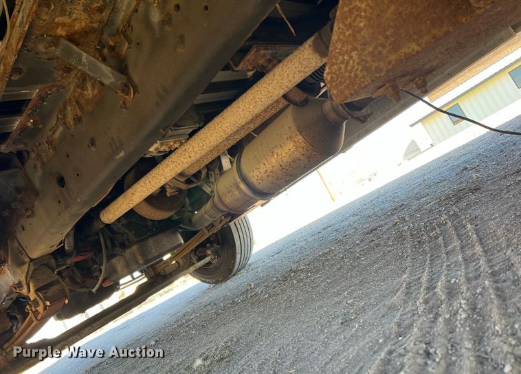 image for item DS2479 2008 Workhorse W62  delivery truck