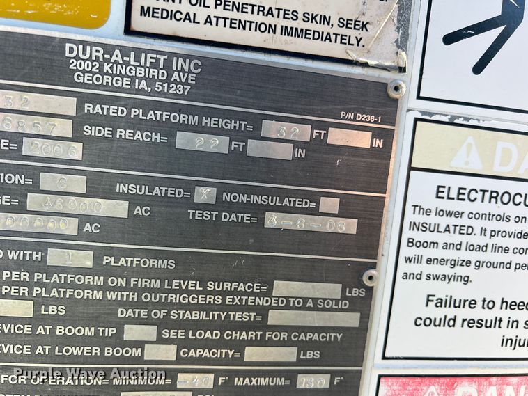 image for item DS2480 2006 Ford F550  bucket truck