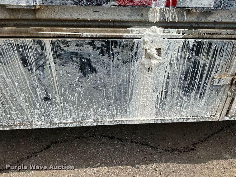 image for item DS6420 2007 Kenworth T300  flatbed truck