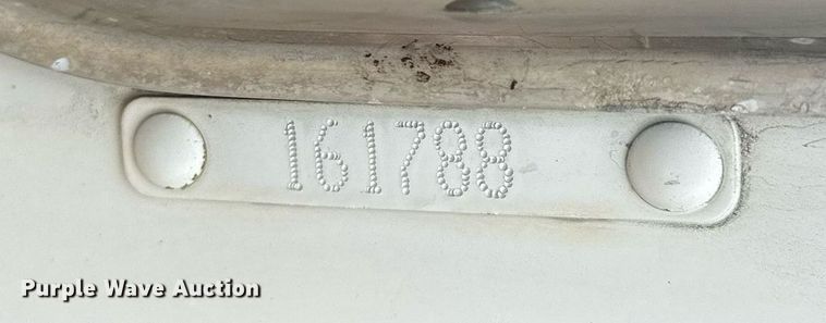 image for item DS6420 2007 Kenworth T300  flatbed truck