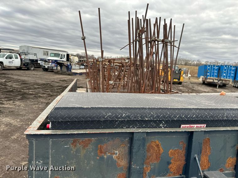 image for item DS6423 1988 Starlite  equipment trailer