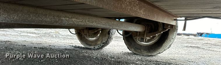 image for item DS6423 1988 Starlite  equipment trailer