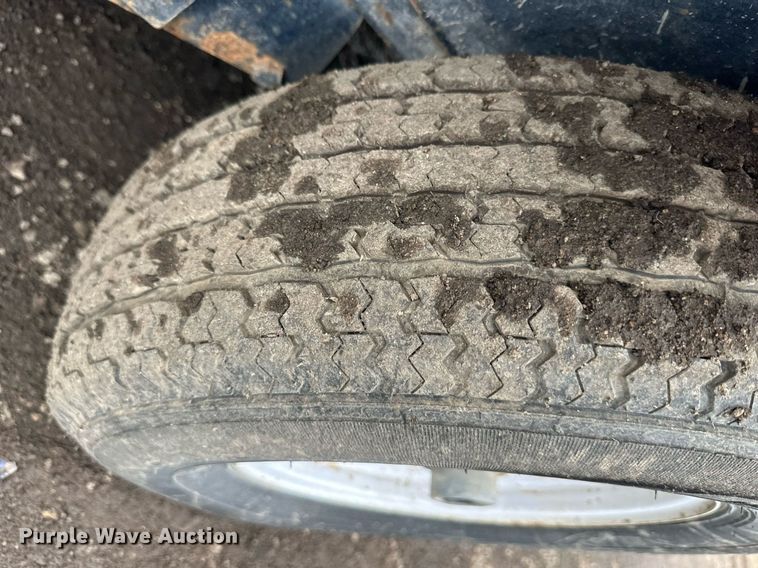 image for item DS6423 1988 Starlite  equipment trailer