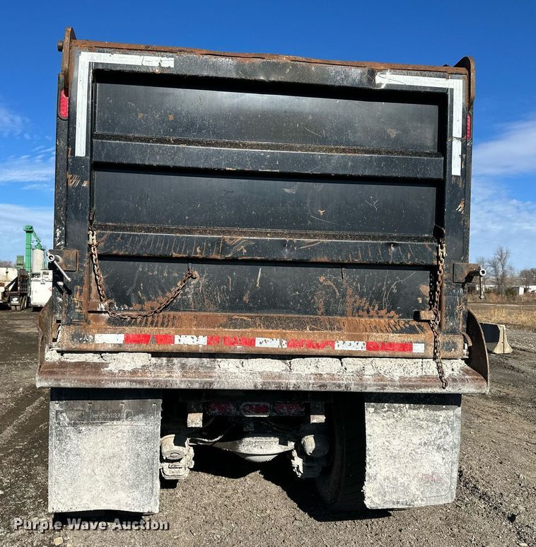 image for item DS6453 2007 Mack CV713  dump truck