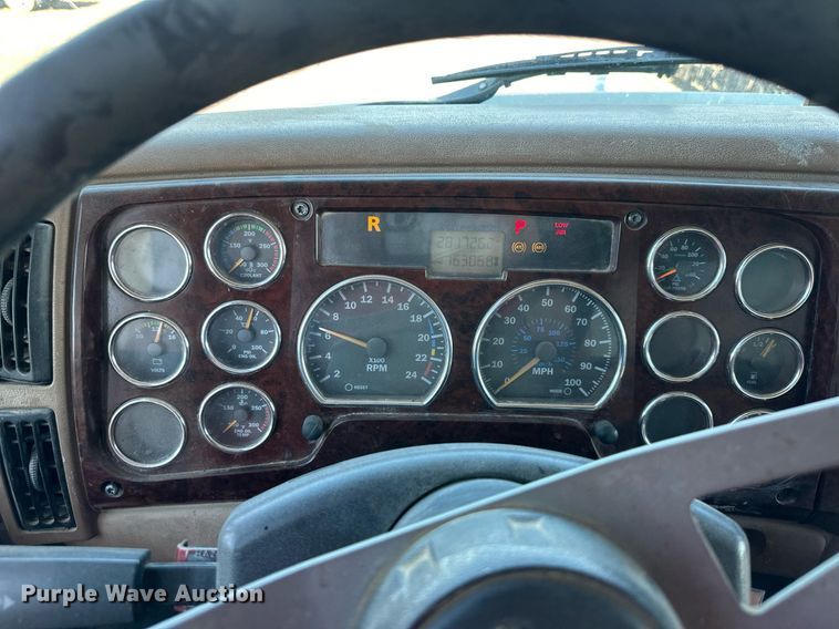 image for item DS6453 2007 Mack CV713  dump truck