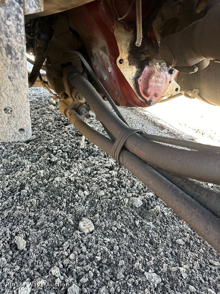 image for item DS6453 2007 Mack CV713  dump truck