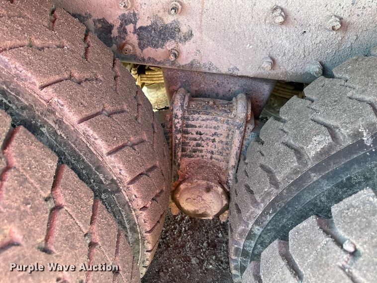 image for item DS6453 2007 Mack CV713  dump truck