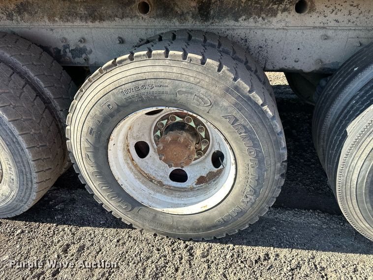 image for item DS6453 2007 Mack CV713  dump truck