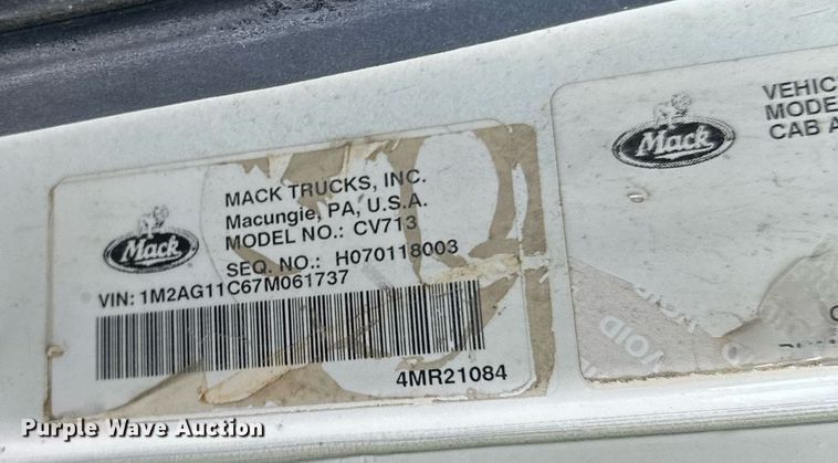 image for item DS6453 2007 Mack CV713  dump truck
