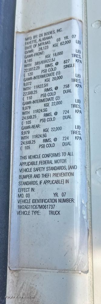 image for item DS6453 2007 Mack CV713  dump truck