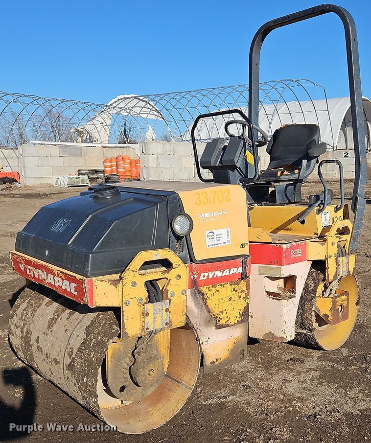 image for item DS6454 1998 Dynapac CC122  double drum vibratory roller