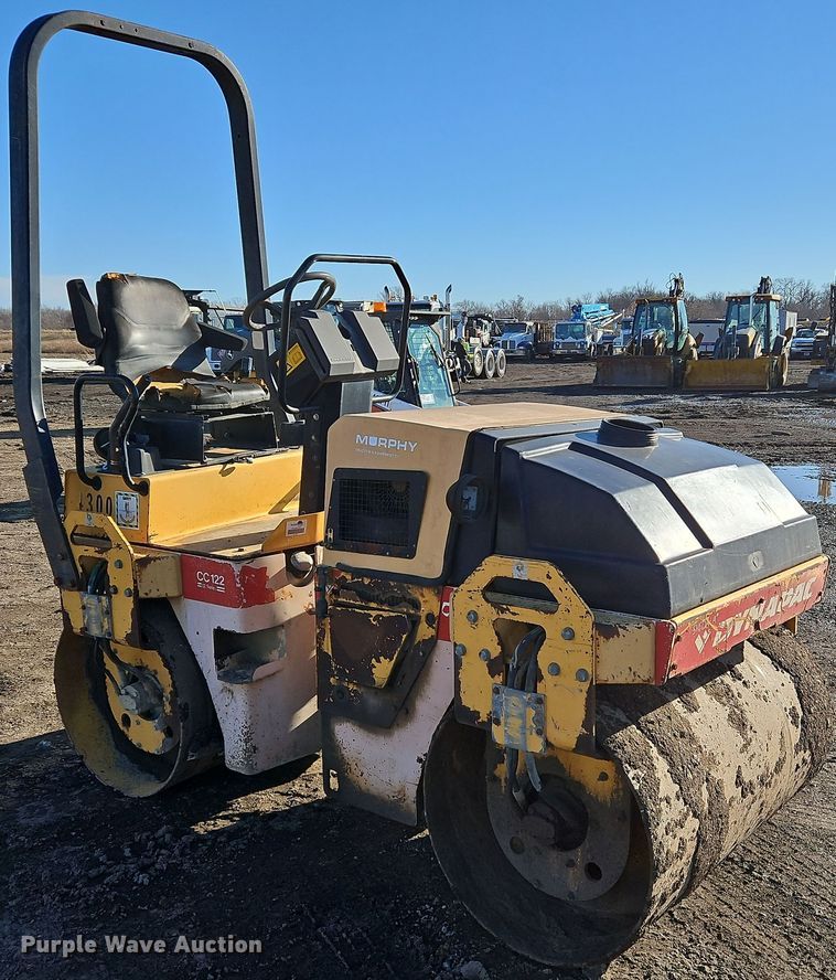 image for item DS6454 1998 Dynapac CC122  double drum vibratory roller