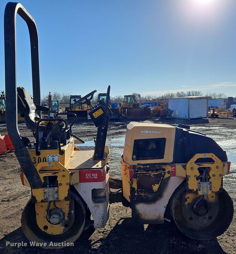 image for item DS6454 1998 Dynapac CC122  double drum vibratory roller