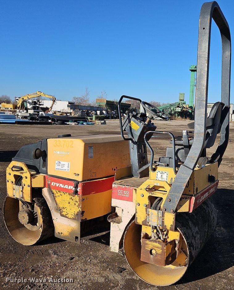 image for item DS6454 1998 Dynapac CC122  double drum vibratory roller