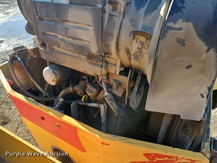 image for item DS6454 1998 Dynapac CC122  double drum vibratory roller