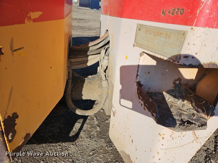 image for item DS6454 1998 Dynapac CC122  double drum vibratory roller