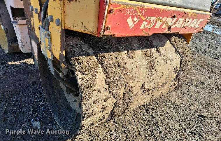 image for item DS6454 1998 Dynapac CC122  double drum vibratory roller