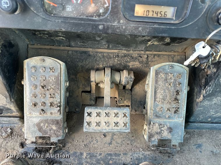 image for item DS6455 2007 Caterpillar 963C  track loader