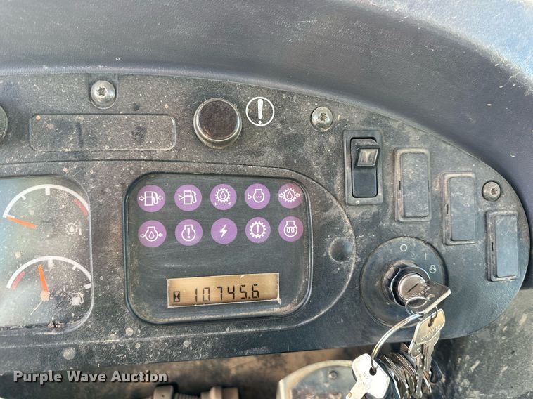 image for item DS6455 2007 Caterpillar 963C  track loader