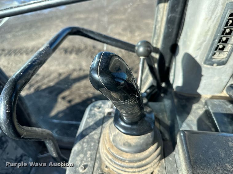 image for item DS6455 2007 Caterpillar 963C  track loader