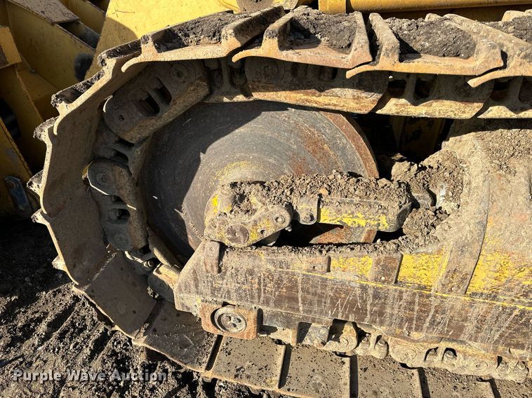 image for item DS6455 2007 Caterpillar 963C  track loader