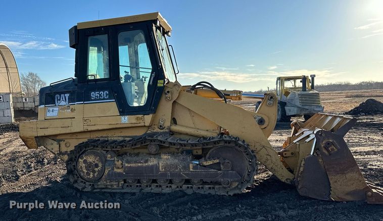 image for item DS6463 2000 Caterpillar 953C  track loader