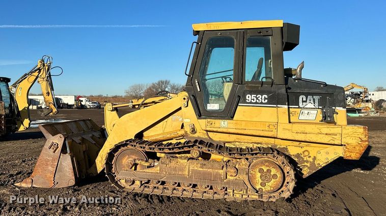 image for item DS6463 2000 Caterpillar 953C  track loader