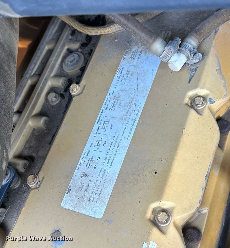 image for item DS6463 2000 Caterpillar 953C  track loader