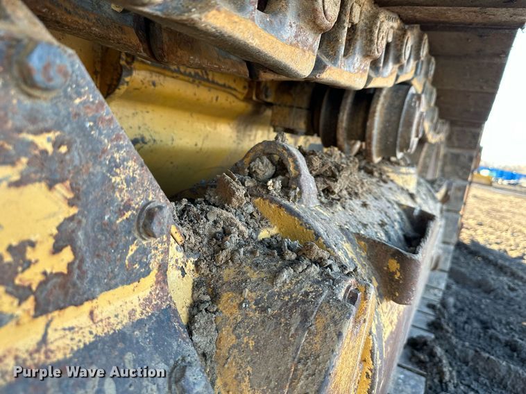 image for item DS6463 2000 Caterpillar 953C  track loader