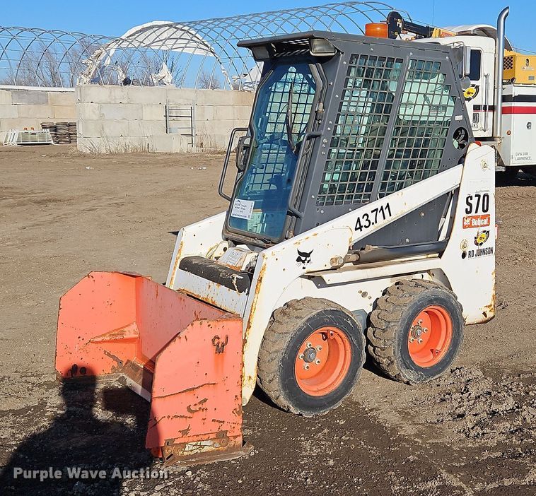 image for item DS6466 2008 Bobcat S70  skid steer loader