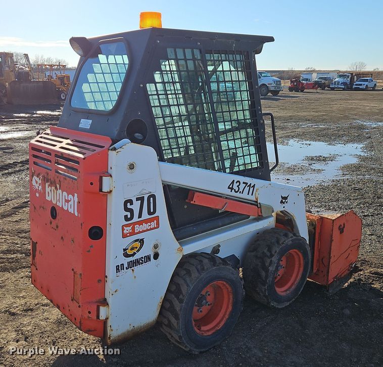 image for item DS6466 2008 Bobcat S70  skid steer loader