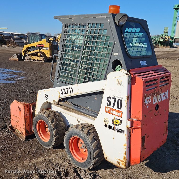image for item DS6466 2008 Bobcat S70  skid steer loader