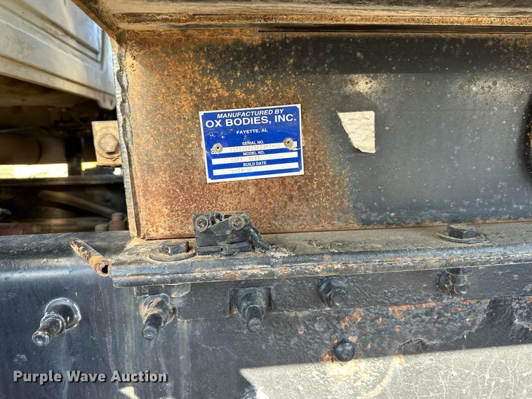 image for item DS6469 2006 Mack CV713  dump truck