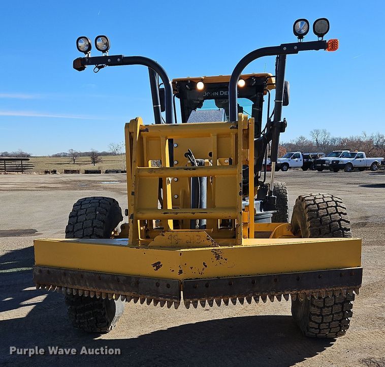 image for item DS6480 2019 John Deere 672GP  motor grader