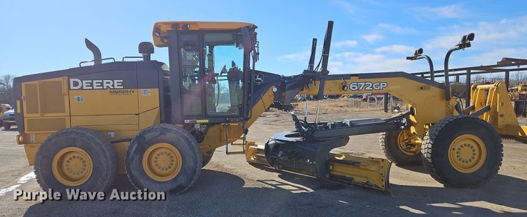 image for item DS6480 2019 John Deere 672GP  motor grader