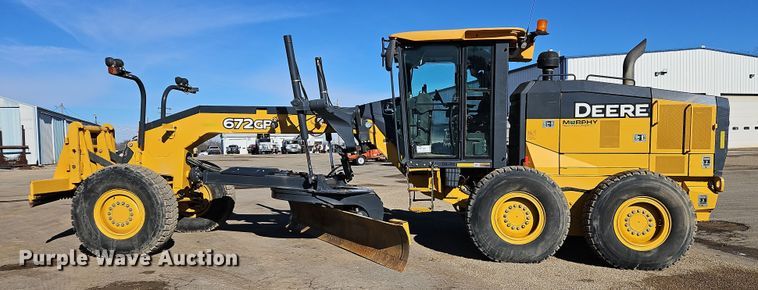 image for item DS6480 2019 John Deere 672GP  motor grader