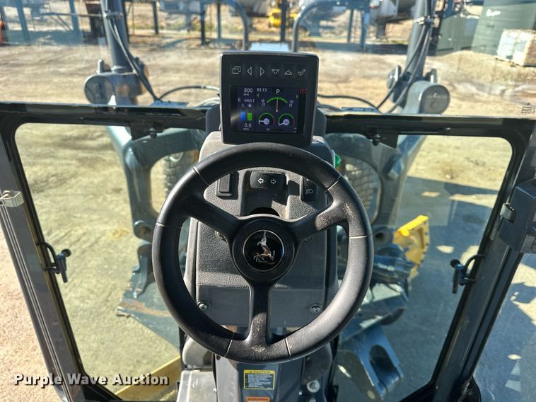 image for item DS6480 2019 John Deere 672GP  motor grader