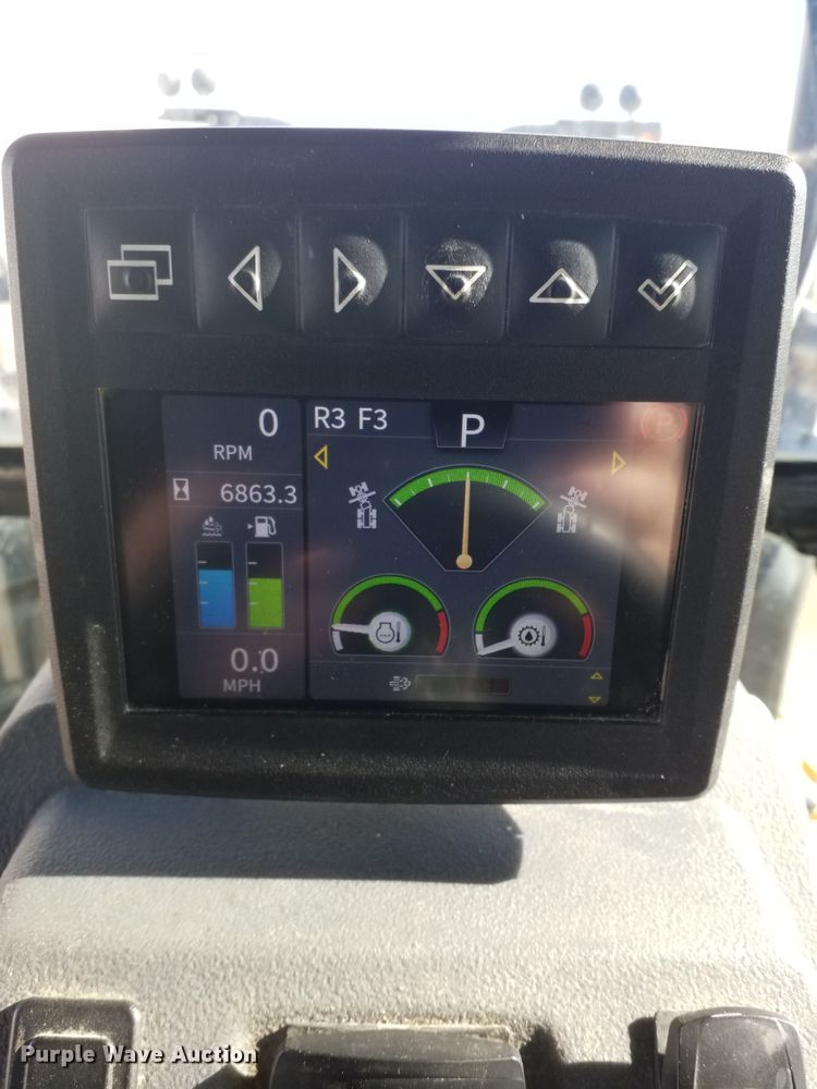 image for item DS6480 2019 John Deere 672GP  motor grader